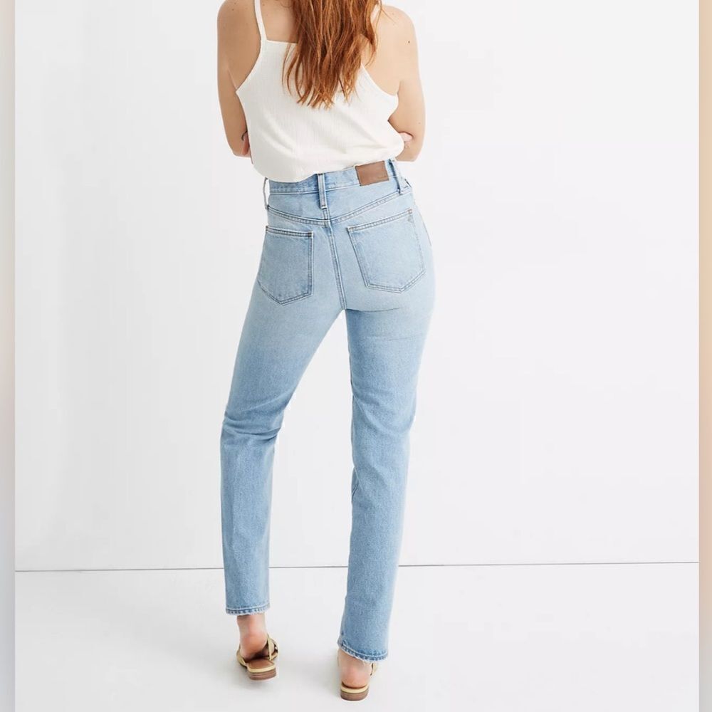 Madewell Classic Straight Full-Length Jeans in Hartsville Wash